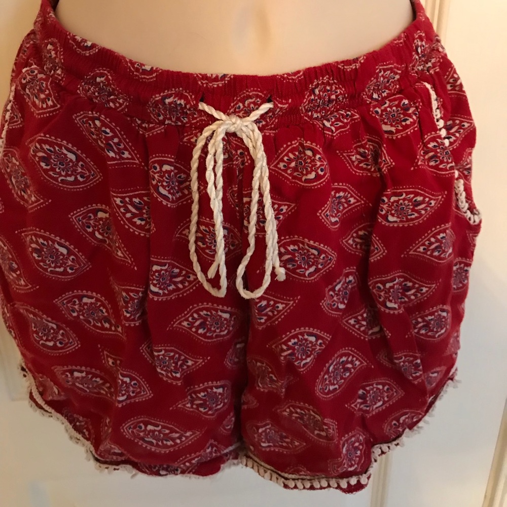 Print shorts